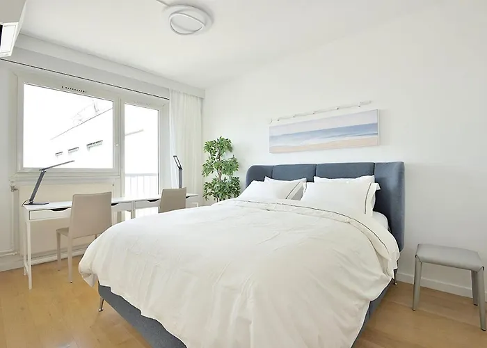 Apartmán Floor Million Dollar View Eiffel Tower, 2 Beds, 4 People