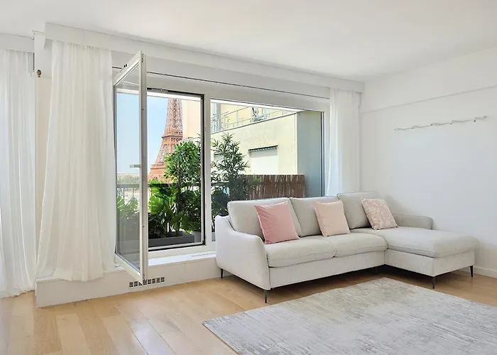 Floor Million Dollar View Eiffel Tower, 2 Beds, 4 People Apartmán *