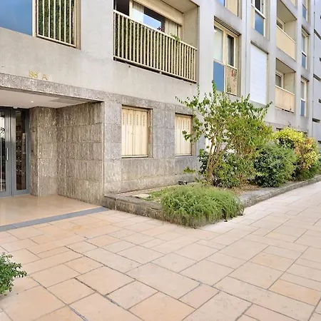 Floor Million Dollar View Eiffel Tower, 2 Beds, 4 People Апартаменты Париж